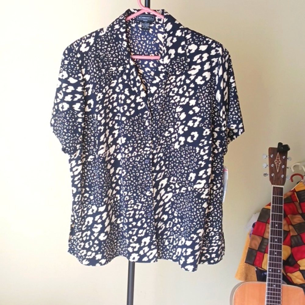 Woman's plus size top 👌